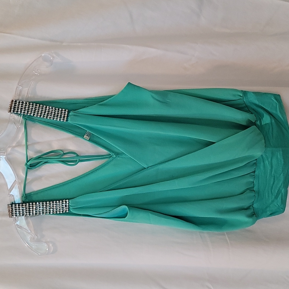 Boutique top with rhinestones